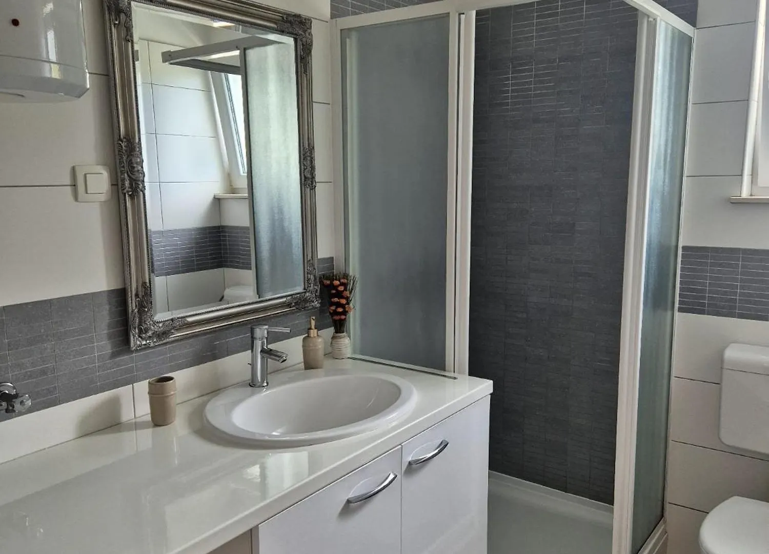 Apartment Perla Dinjiška كرواتيا